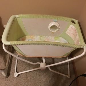 Gently used bassinet